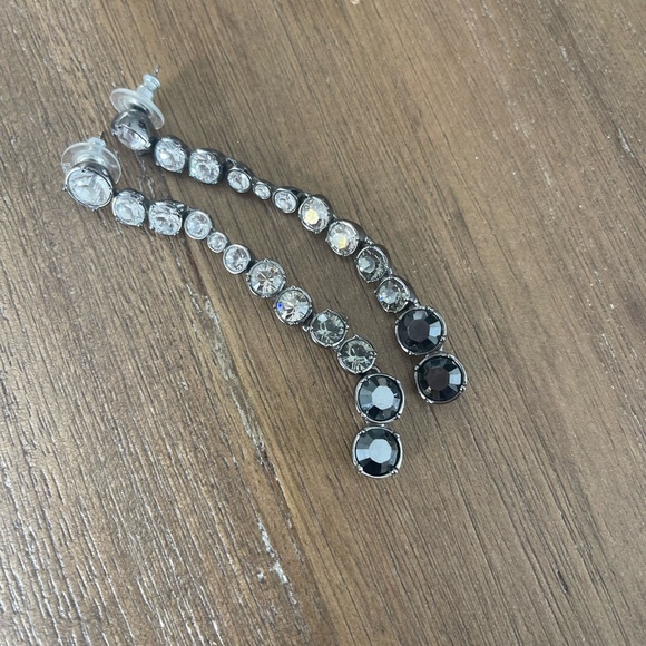 Givenchy sparkly earrings. Like new - Picture 2 of 2